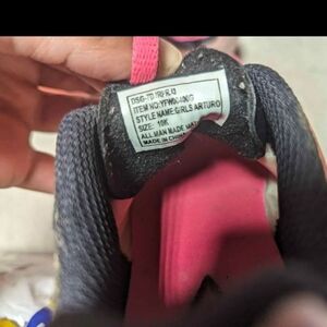 Soccer cleats 10k